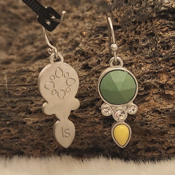 Lia Sophia "Maraca" Cut Crystal & Resin Earrings - Picture 5 of 5